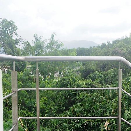 Villa Somewhere Phuket Thalang Bagian luar foto