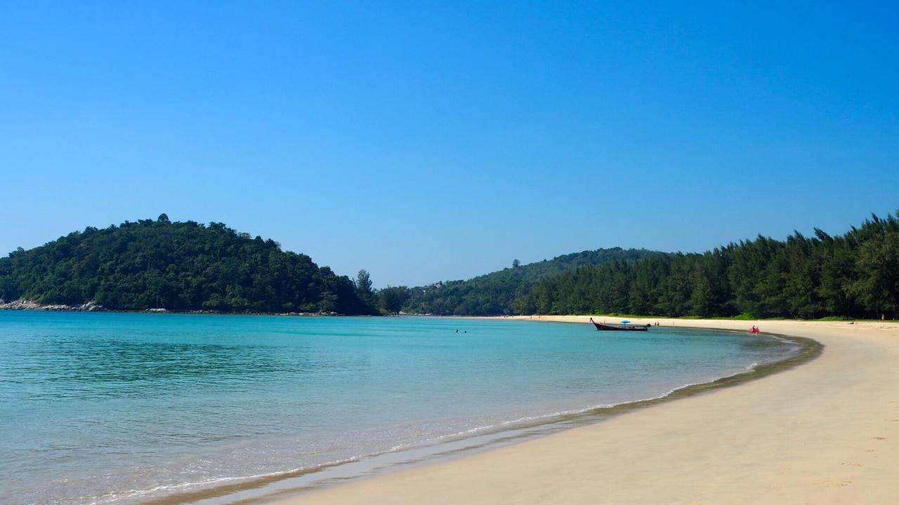 Villa Somewhere Phuket Thalang Bagian luar foto