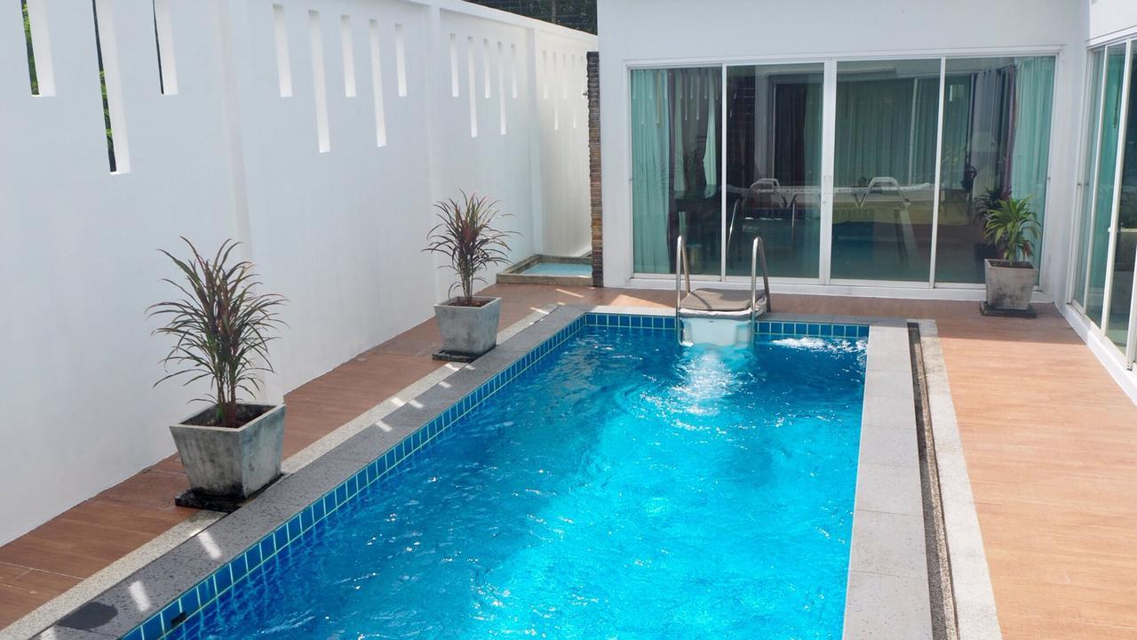 Villa Somewhere Phuket Thalang Bagian luar foto